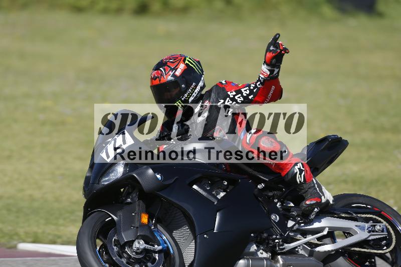 /10 20.04.2026  Pluess Moto Sport ADR/Freies Fahren/727